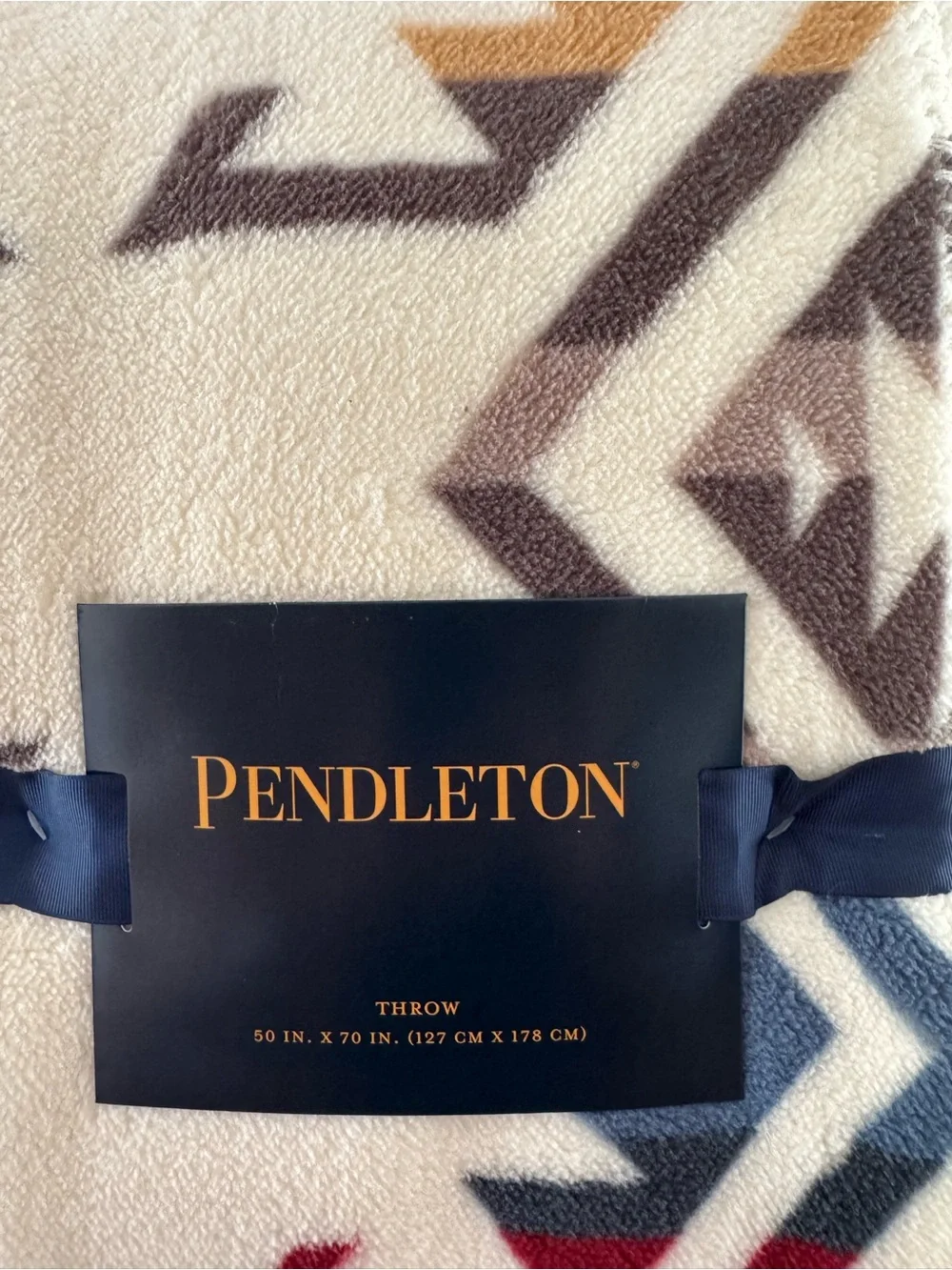 Pendleton White Sands Aztec Berber Throw Blanket 50”x70”